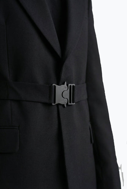 Central Buckle