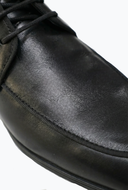 Matte Black Derby