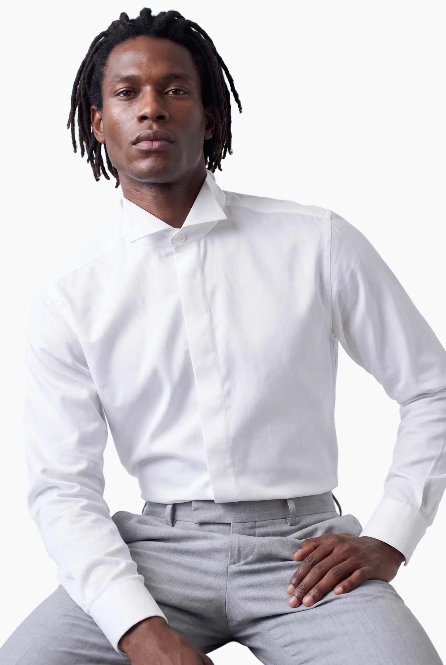 Classic Broken Collar With Hidden Buttons