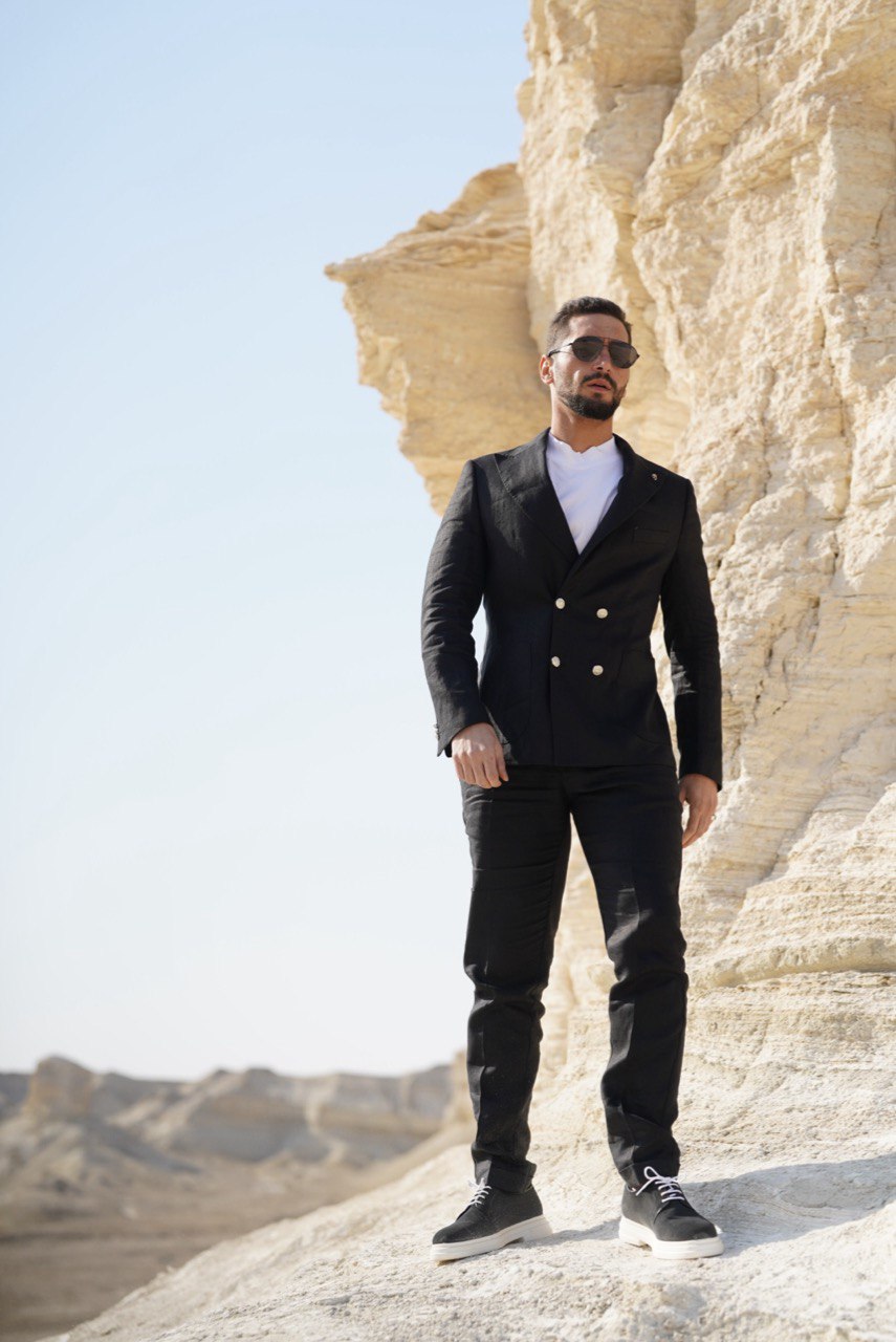 Double Breasted Black - Linen