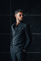 4 Buttons Closure - Black